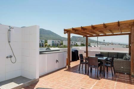 Agios Amvrosios  Joya Cyprus Mermaid Penthouse Apartment מראה חיצוני תמונה