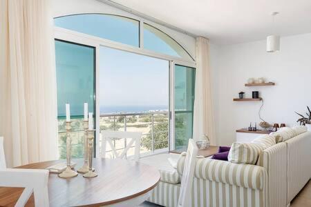 Agios Amvrosios  Joya Cyprus Mermaid Penthouse Apartment מראה חיצוני תמונה