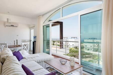 Agios Amvrosios  Joya Cyprus Mermaid Penthouse Apartment מראה חיצוני תמונה